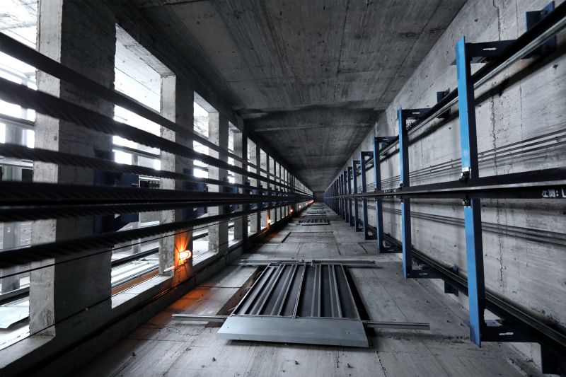 佛山觀光家用電梯哪家好，業(yè)主建議你從幾個方面去考慮