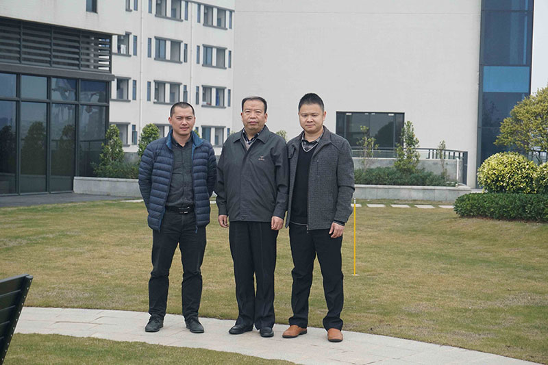 辛格林電梯迎來了全國電梯技術(shù)委員會秘書長陳鳳旺先生的蒞臨考察 辛格林電梯迎來了全國電梯技術(shù)委員會秘書長陳鳳旺先生的蒞臨考察