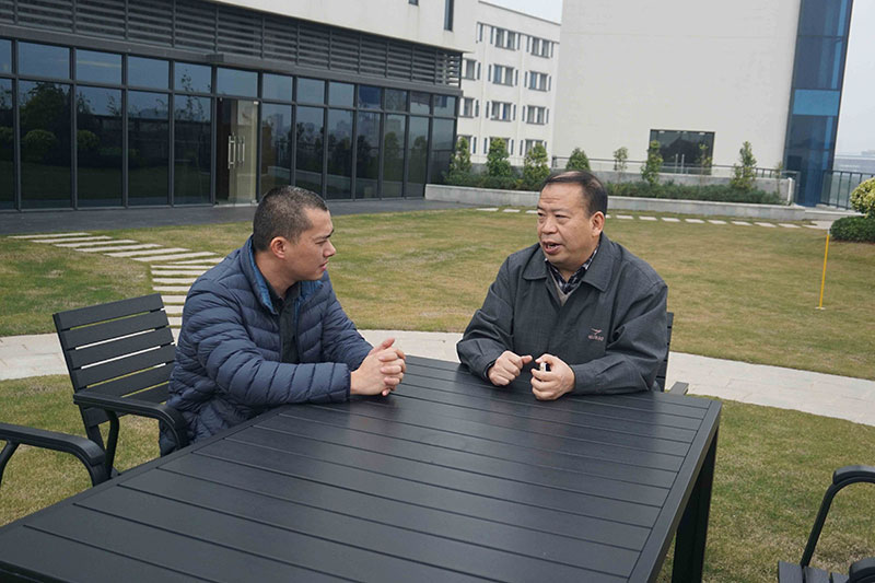 辛格林電梯迎來了全國電梯技術(shù)委員會秘書長陳鳳旺先生的蒞臨考察 辛格林電梯迎來了全國電梯技術(shù)委員會秘書長陳鳳旺先生的蒞臨考察