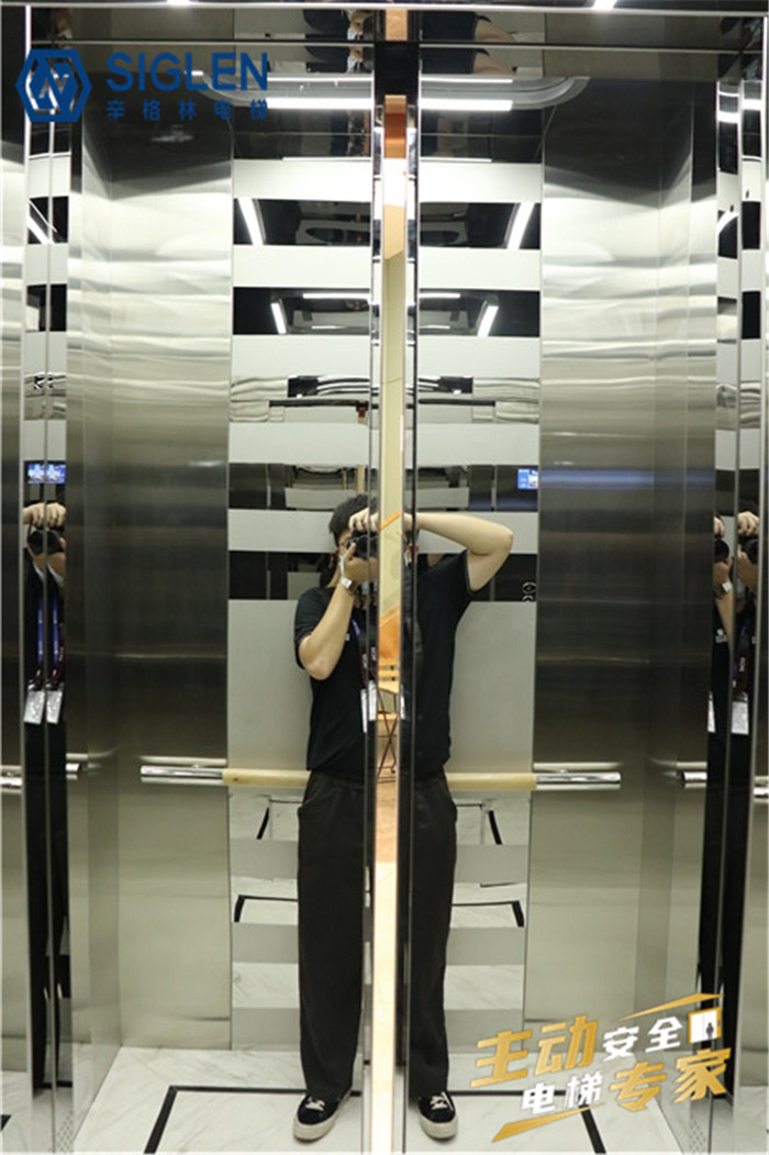 <a href='http://www.610300.cn/jydt.htm' class='keys' title='點擊查看關于家用電梯的相關信息' target='_blank'>家用電梯</a>,五層家用電梯,五層家用電梯廠家